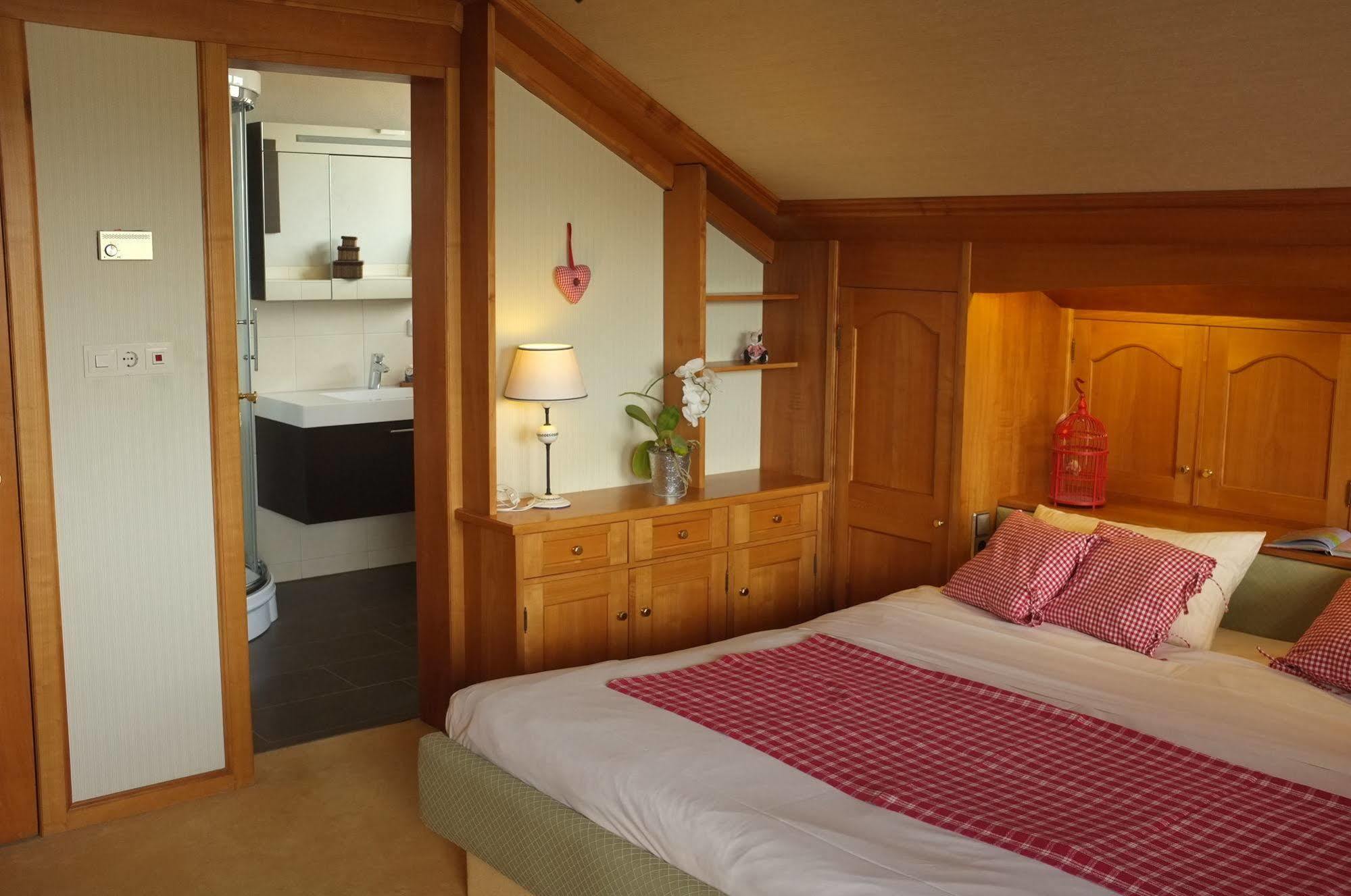Dreimaederlhaus - Das Vegetarische Boutique Hotel Füssen Exterior foto